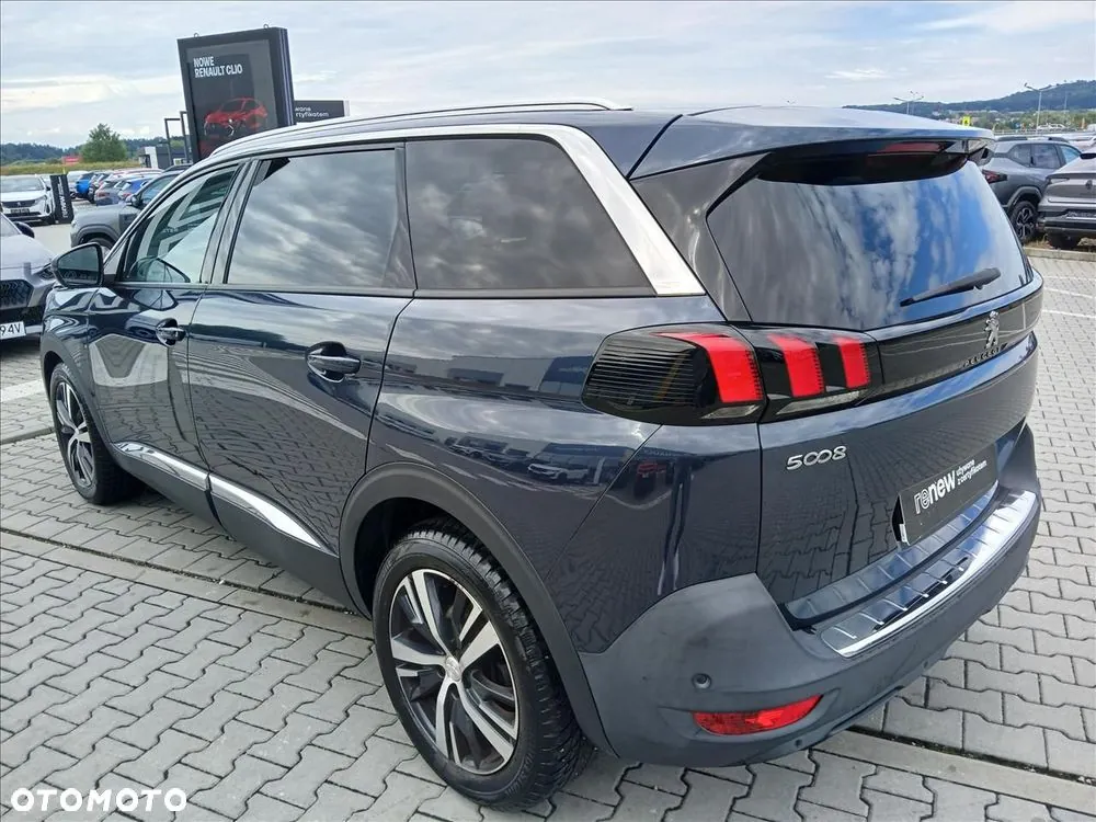 Peugeot 5008 2019 photo 4