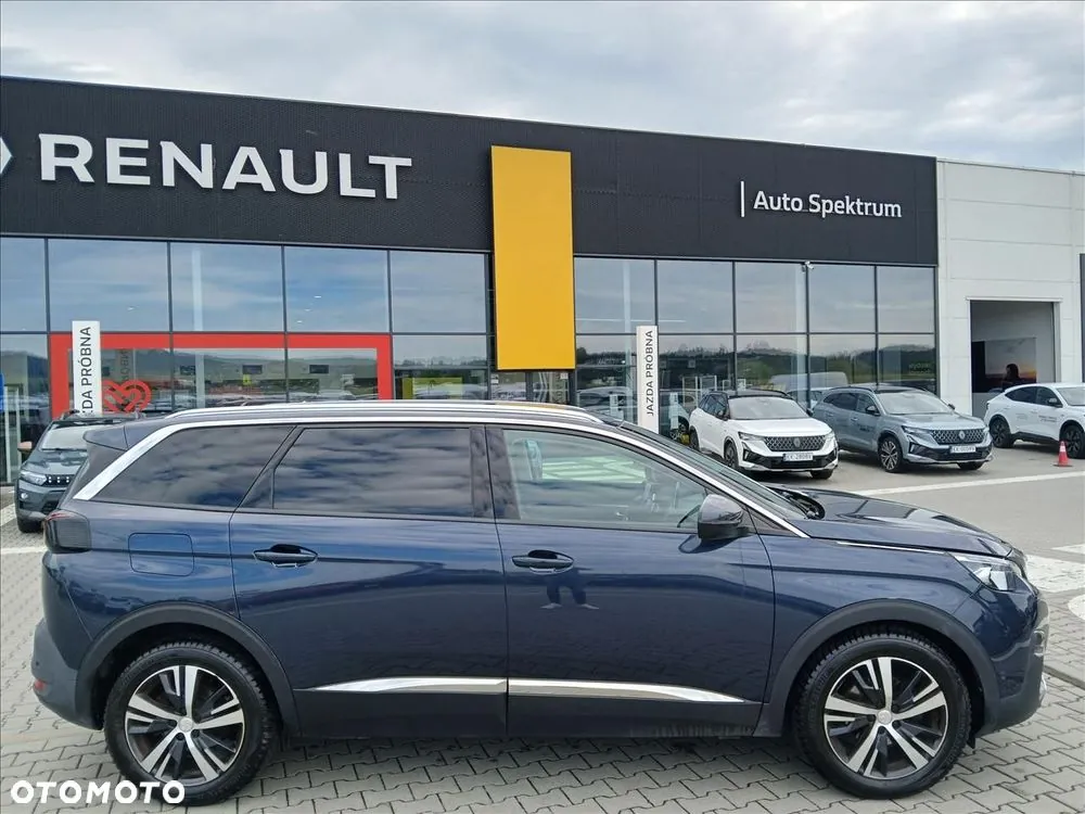 Peugeot 5008 2019 photo 5
