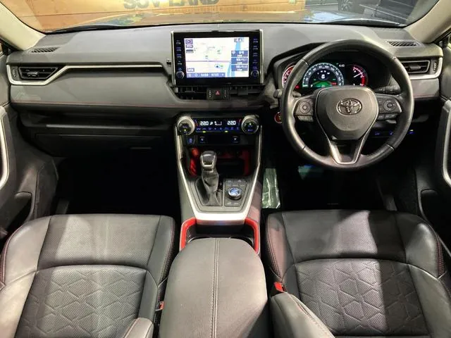 Toyota Rav4 2021 photo 2