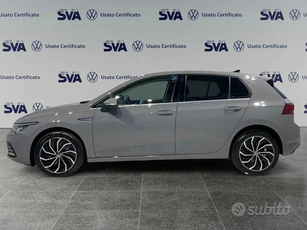 Volkswagen Golf 2023 photo 3