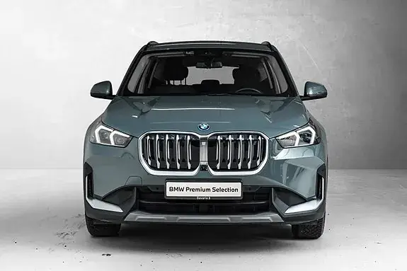 BMW Ix1 2023 photo 3