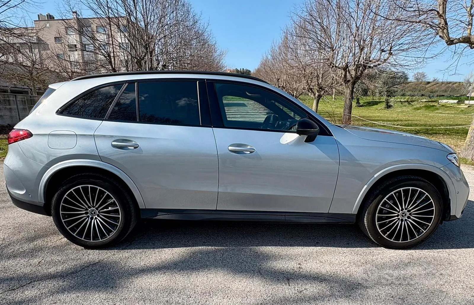 Mercedes-Benz Glc 2025 photo 3