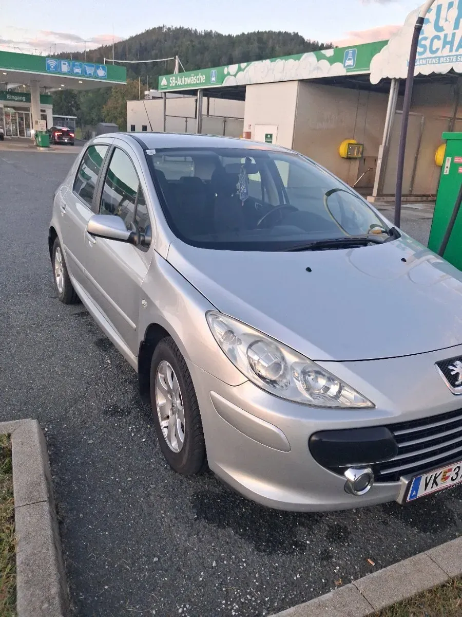 Peugeot 307