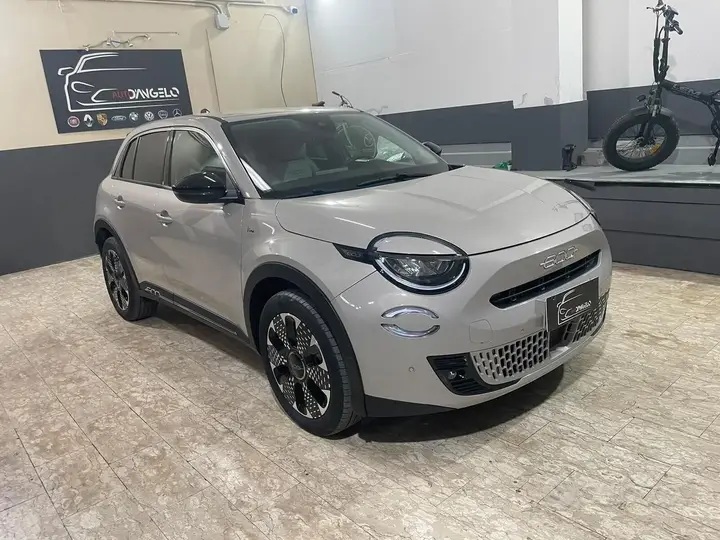 Fiat 600 2025 photo 2