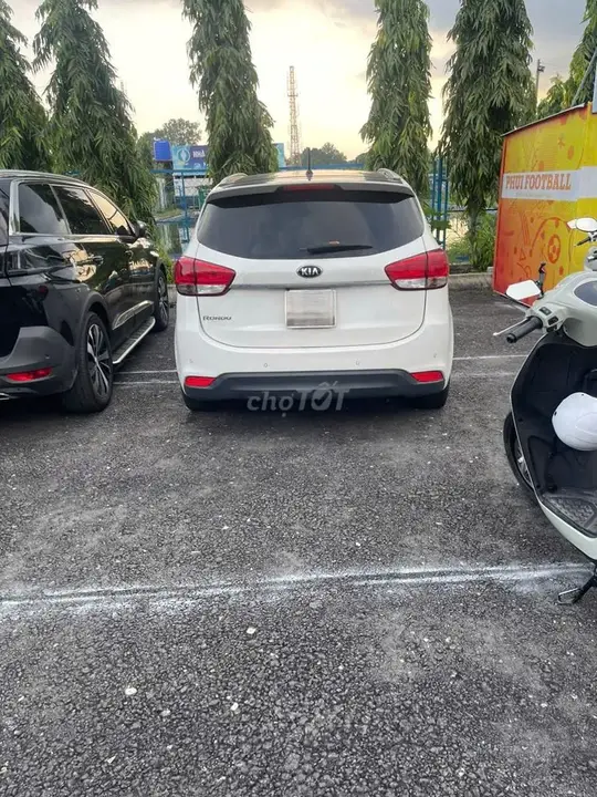 Kia Rondo 2016 photo 3
