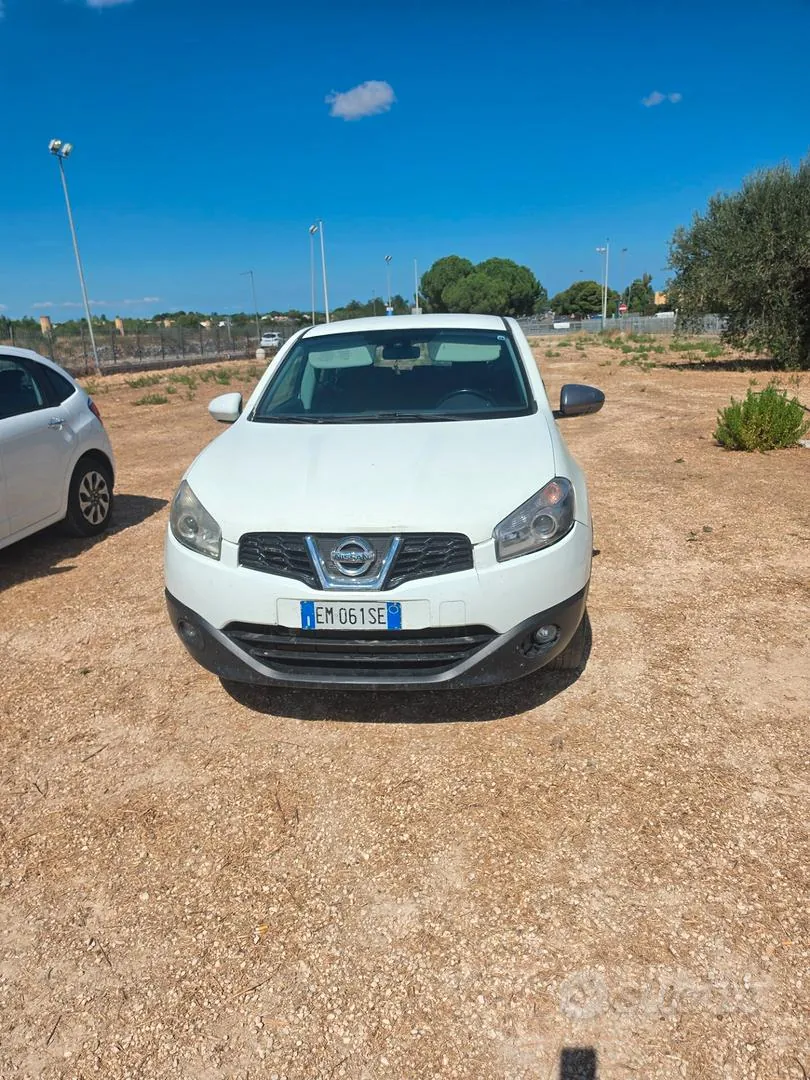 Nissan Qashqai 2011 photo 4