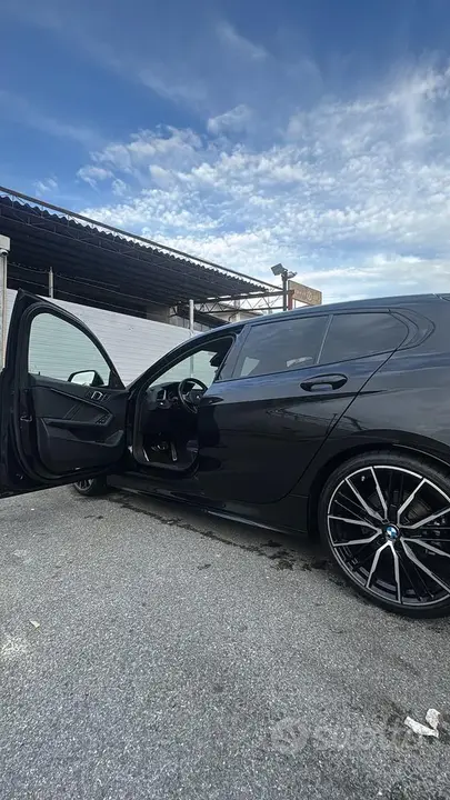BMW 118D 2024 photo 5