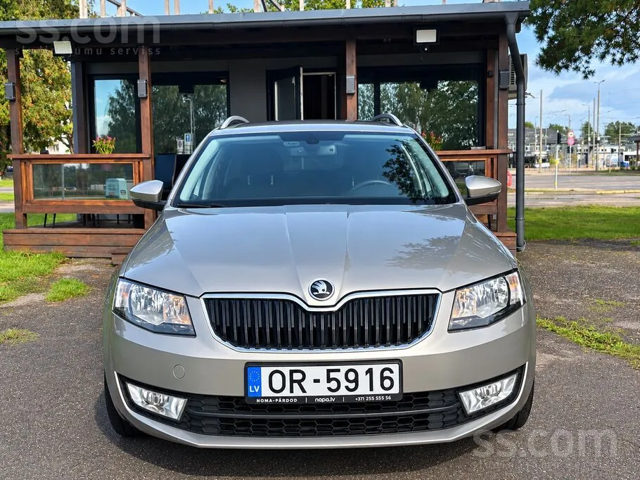 Skoda Octavia 2015 photo 2