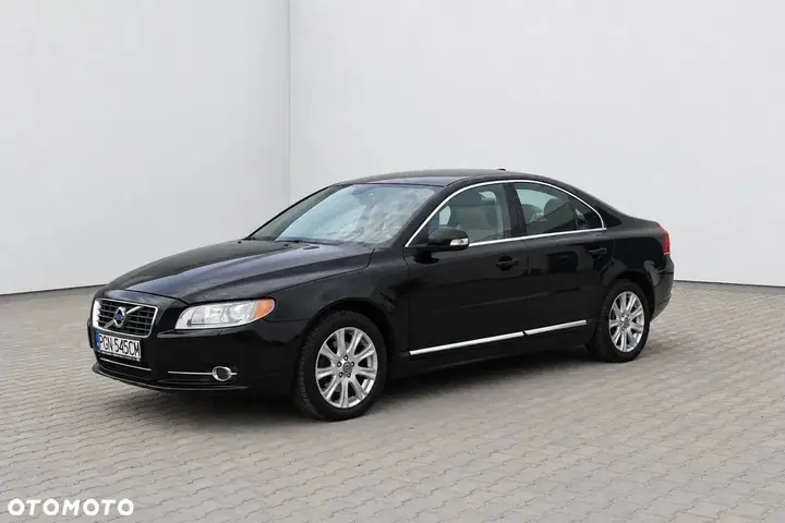 Volvo S80