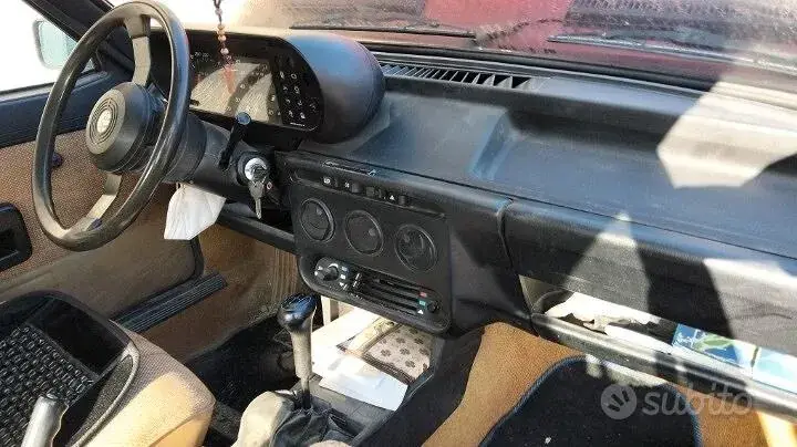 Alfa Romeo Giulietta 1984 photo 2