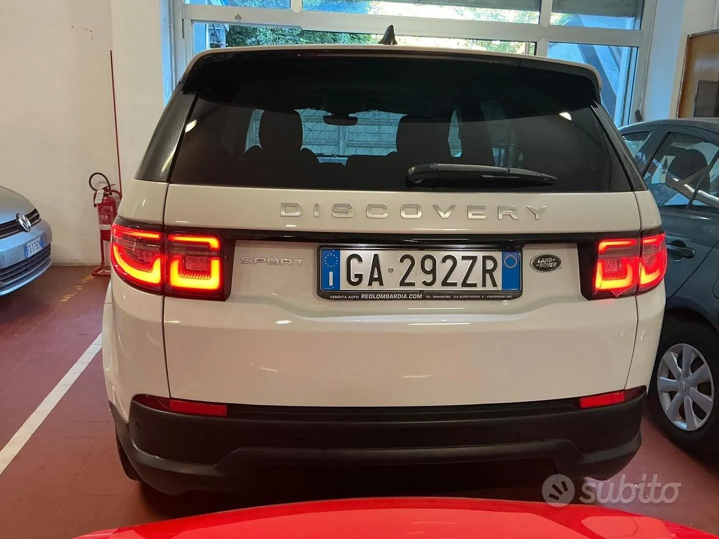 Land Rover Discovery Sport 2020 photo 4