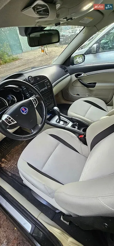 Saab 9-3 2004 photo 3