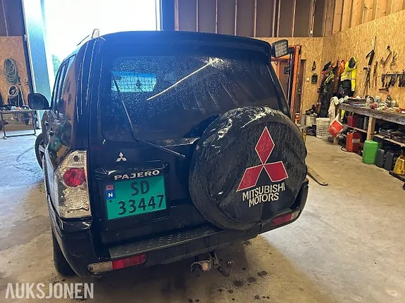 Mitsubishi Pajero 2006 photo 3