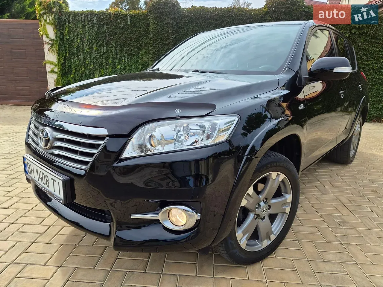 Toyota Rav4 2010 photo 3