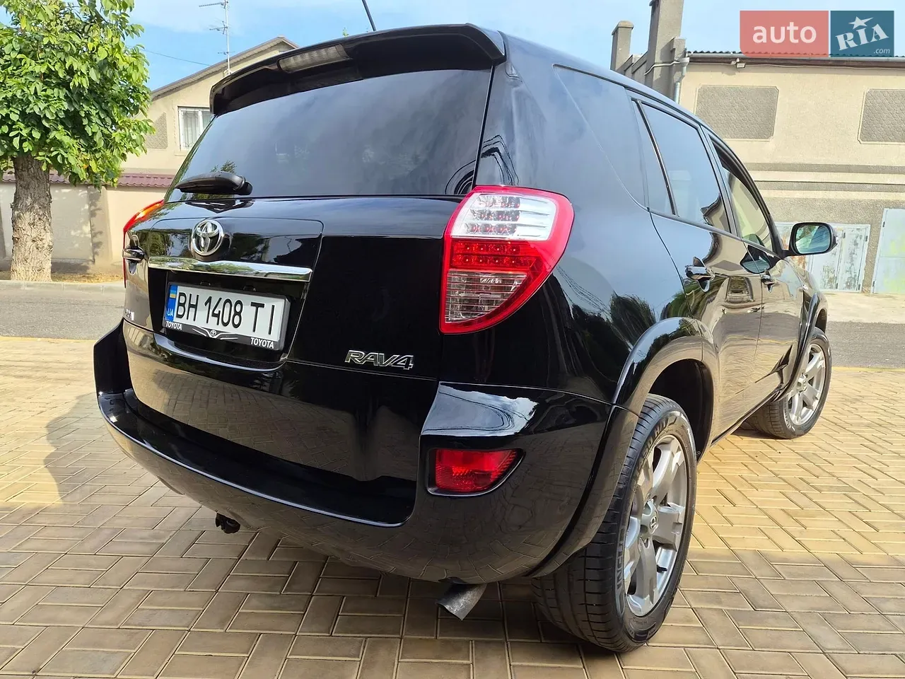 Toyota Rav4 2010 photo 5