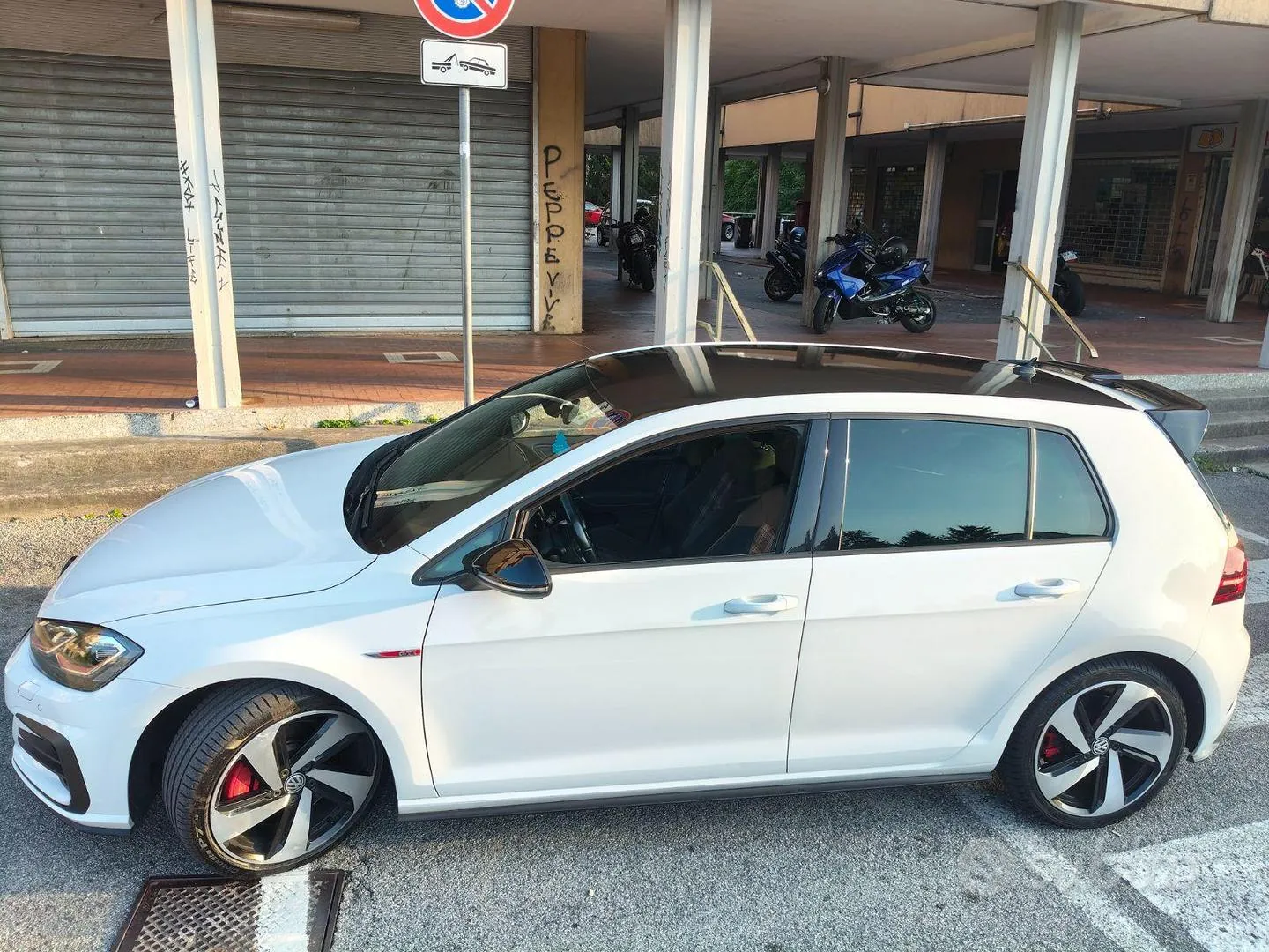 Volkswagen Golf 2020 photo 2