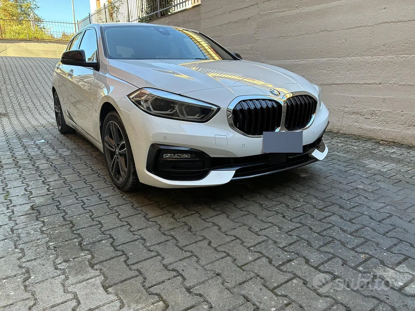 BMW 1 Series 2020 photo 2