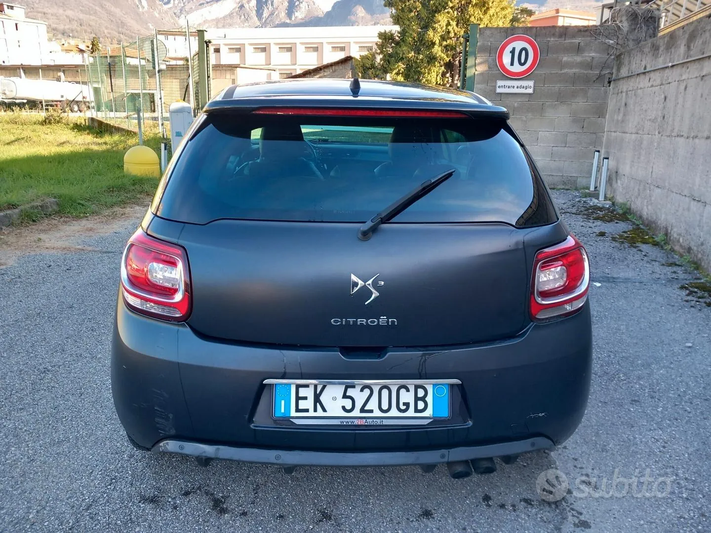 DS Automobiles Ds 3 2011 photo 4