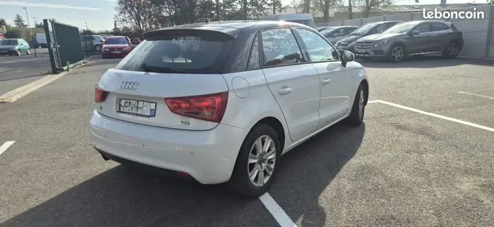Audi A1 2014 photo 5