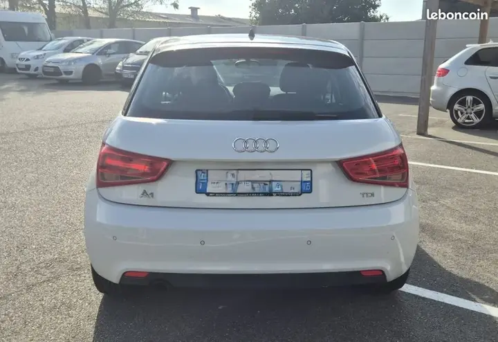 Audi A1 2014 photo 4