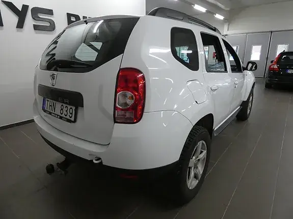 Dacia Duster 2012 photo 5