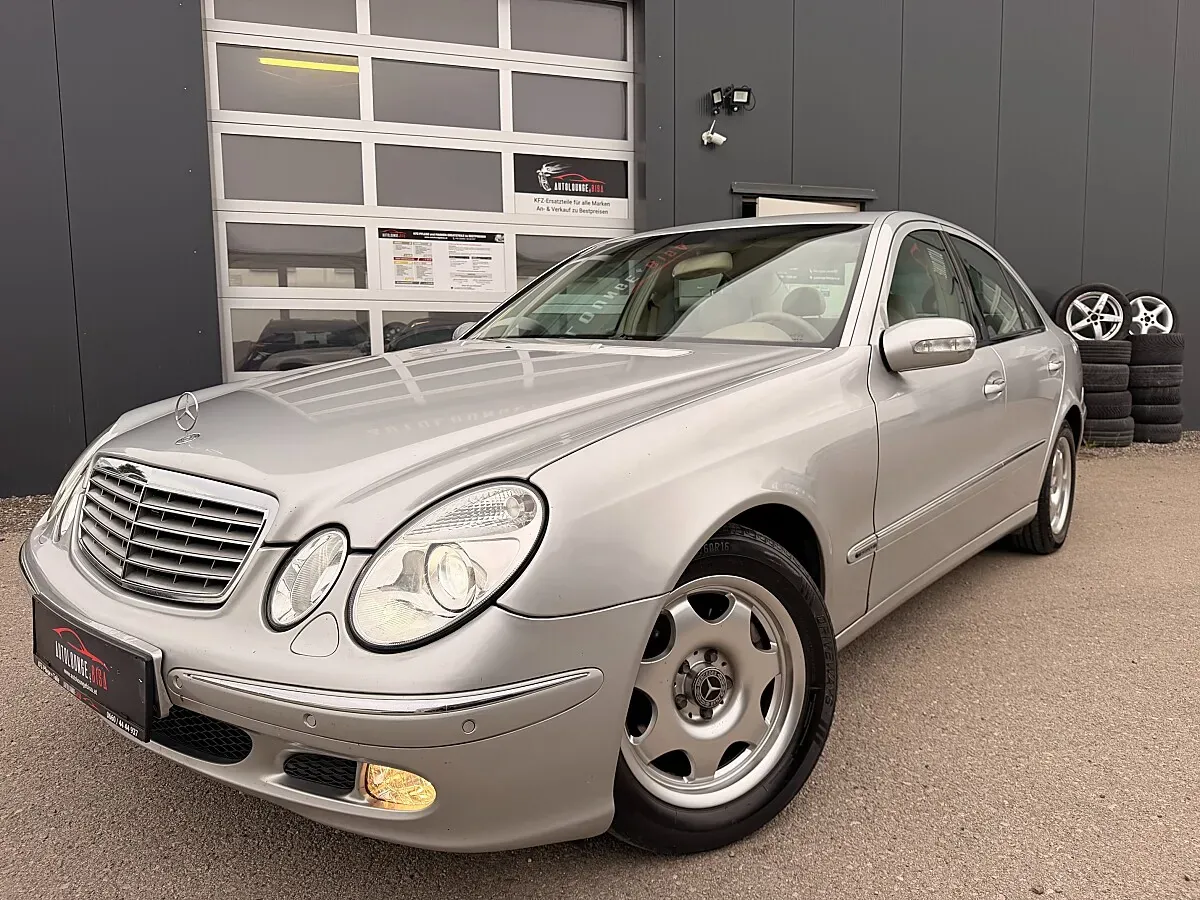 Mercedes-Benz E-Class 2003 photo 3
