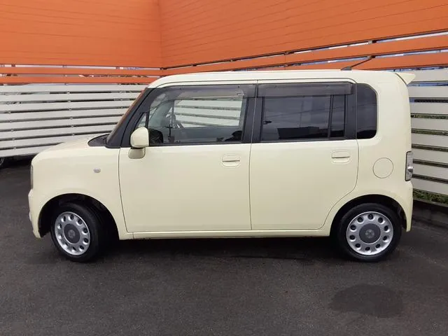 Daihatsu Mouveconte 2015 photo 4