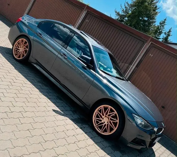 BMW 320D