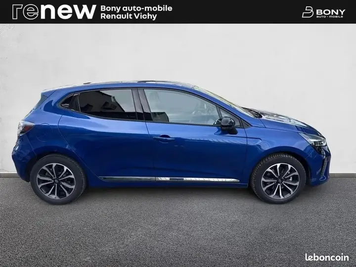 Renault Clio 2024 photo 3