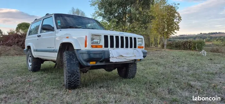 Jeep Cherokee