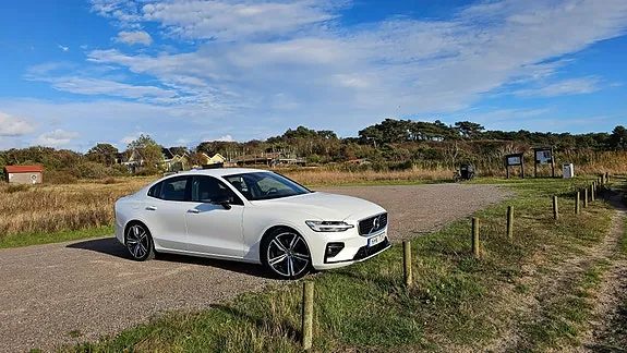 Volvo S60 2020 photo 4