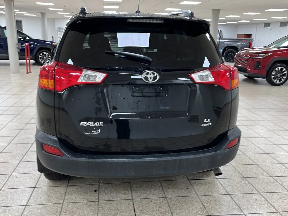 Toyota Rav4 2015 photo 5