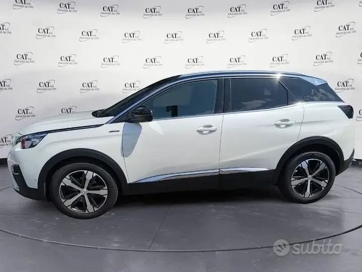 Peugeot 3008 2018 photo 2