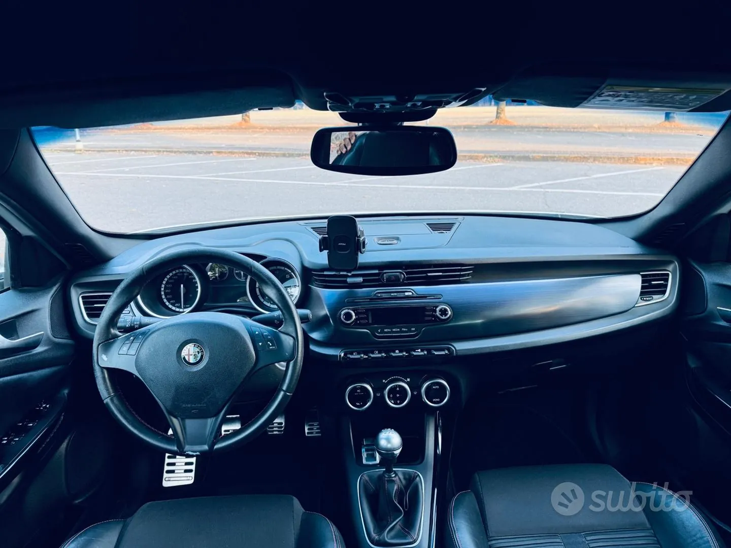 Alfa Romeo Giulietta 2012 photo 5