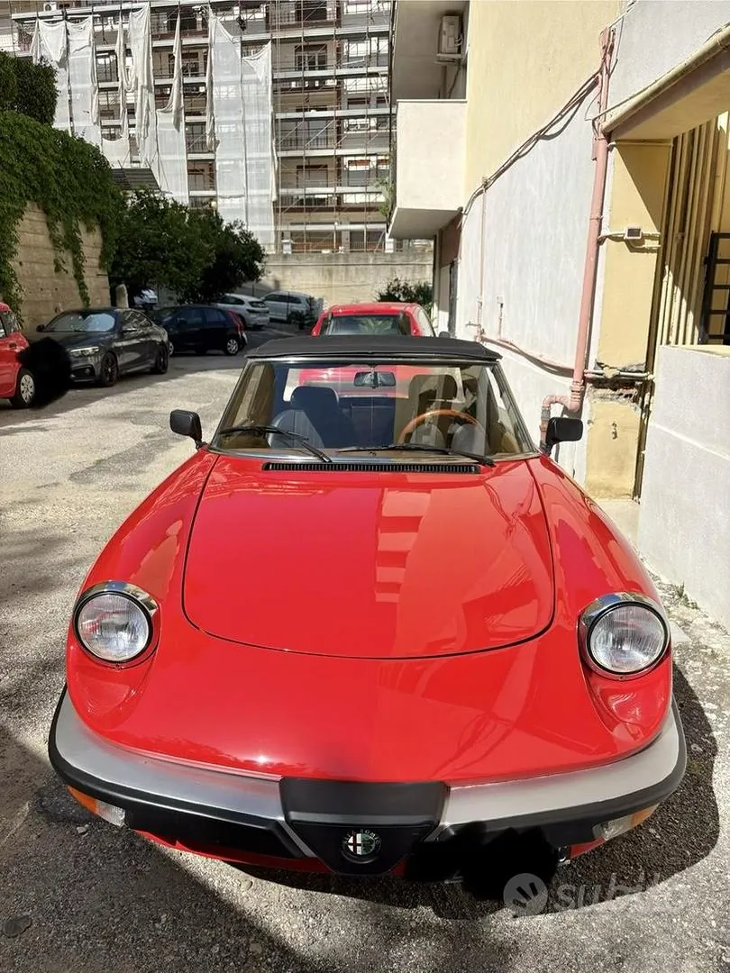 Alfa Romeo Spider 1993 photo 4