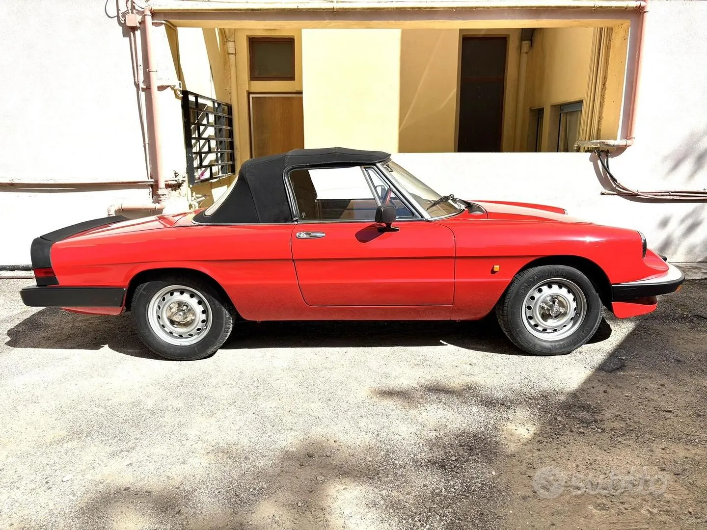 Alfa Romeo Spider 1993 photo 3