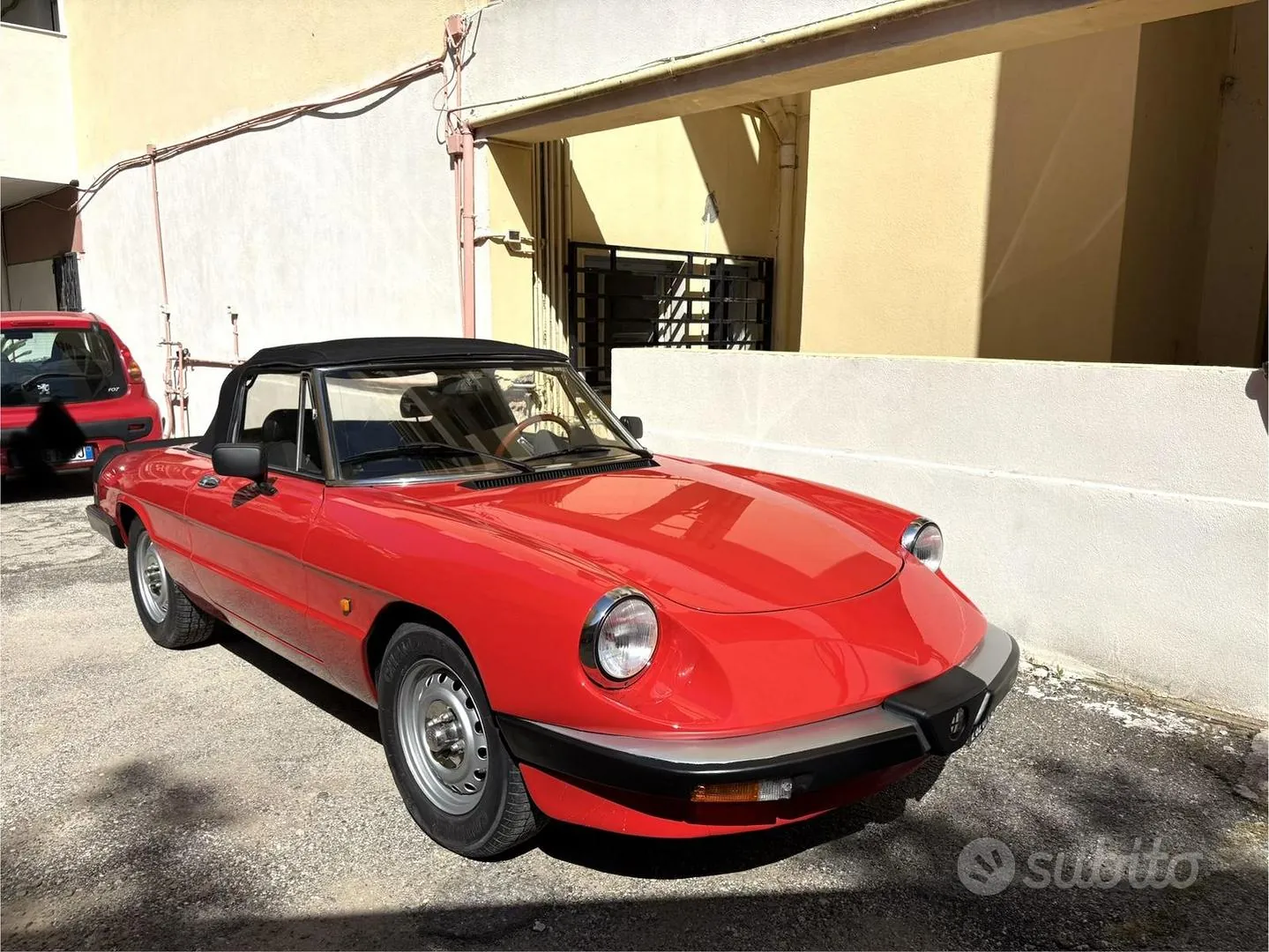 Alfa Romeo Spider 1993 photo 2
