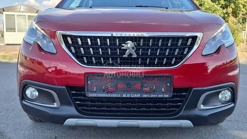 Peugeot 2008 2017 photo 5