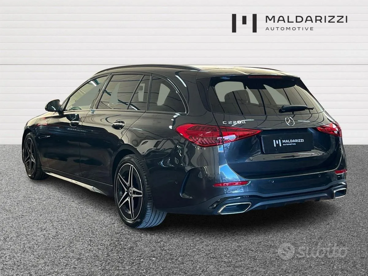 Mercedes-Benz C-Class 2023 photo 4