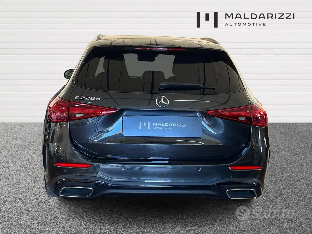 Mercedes-Benz C-Class 2023 photo 3