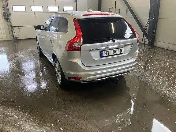 Volvo Xc60 2017 photo 3