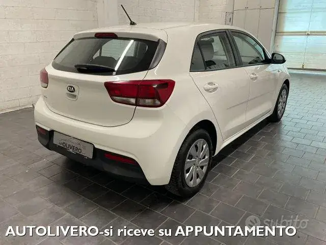 Kia Rio 2018 photo 4