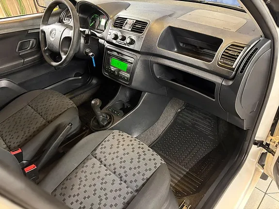 Skoda Roomster 2008 photo 5