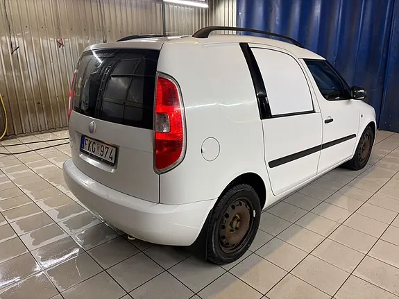 Skoda Roomster 2008 photo 2