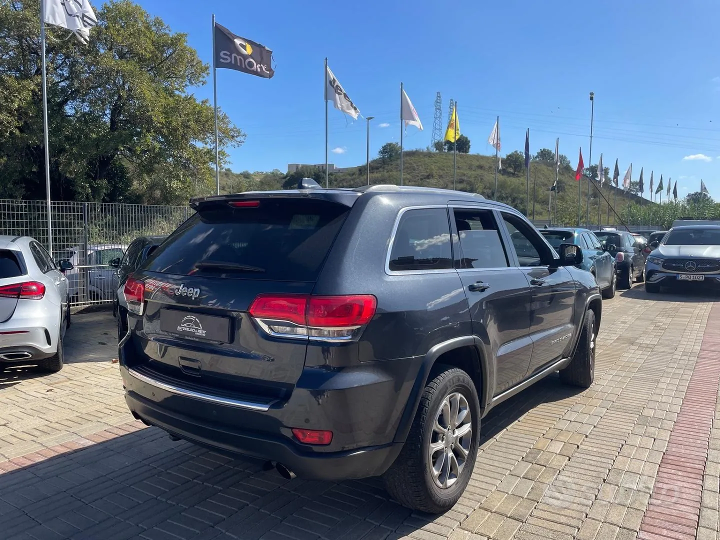 Jeep Grand Cherokee 2016 photo 4