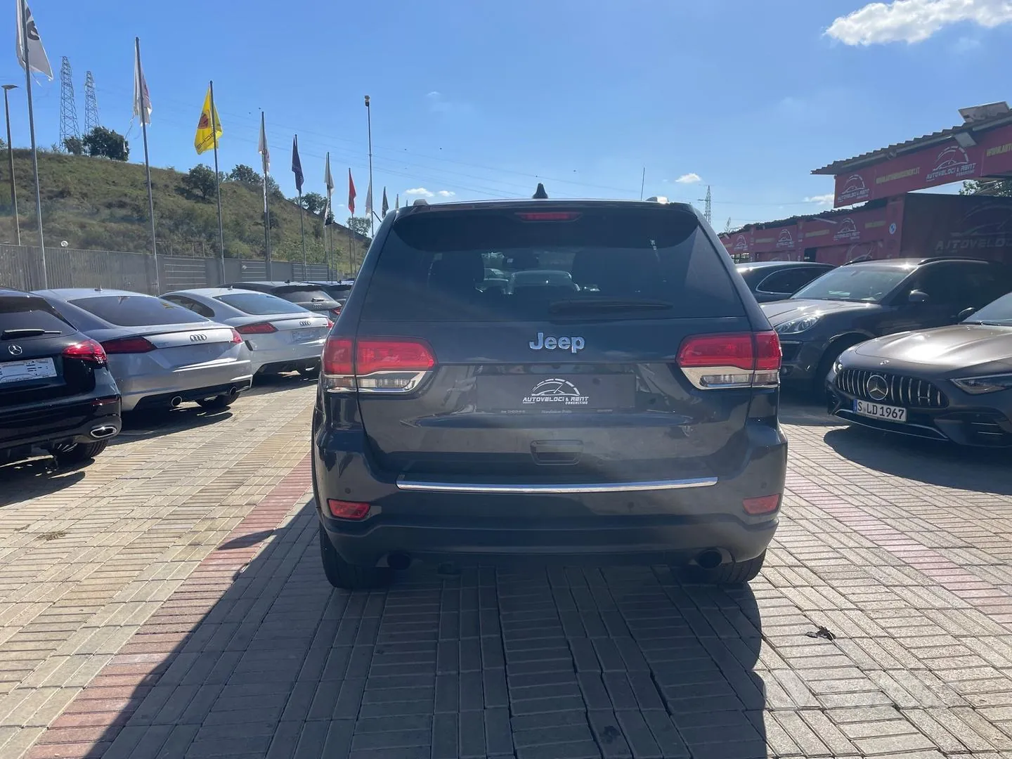Jeep Grand Cherokee 2016 photo 5