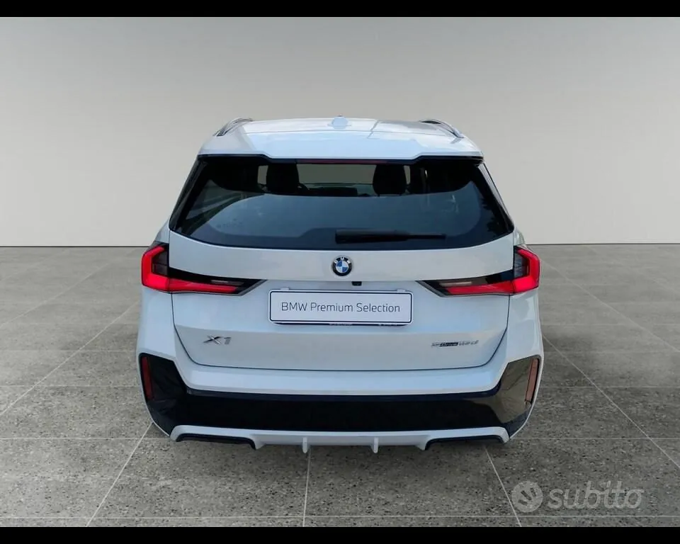 BMW X1 2024 photo 3