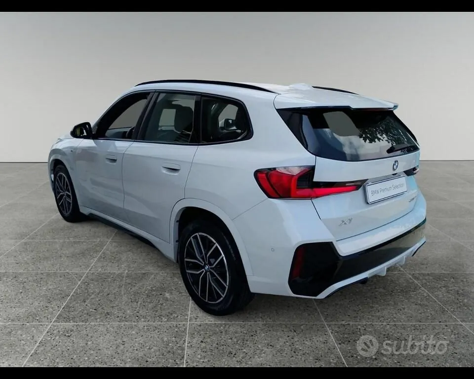 BMW X1 2024 photo 2