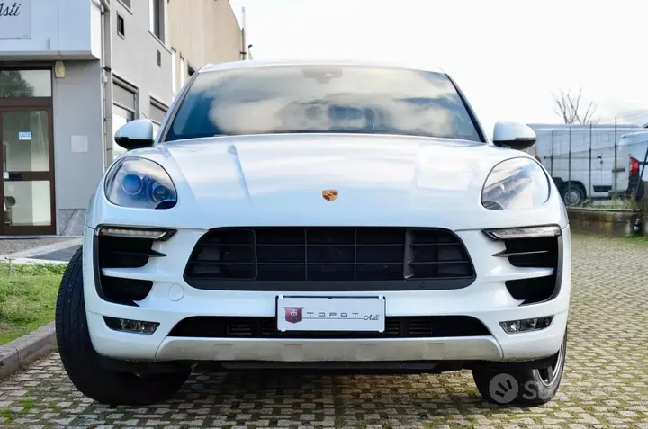 Porsche Macan 2018 photo 2