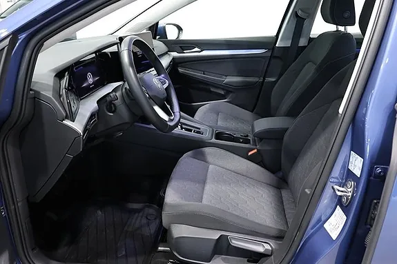 Volkswagen Golf I 2025 photo 5